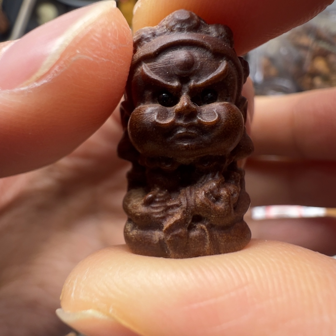 檀香木黄财神老山檀