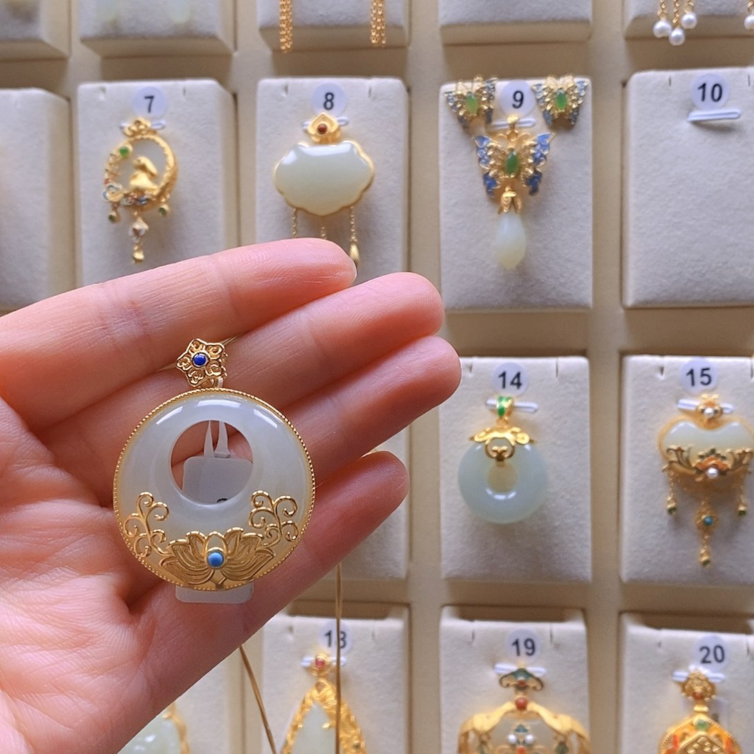 和田玉颈饰银S925镶嵌