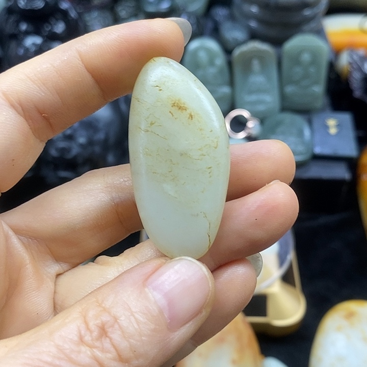 未镶嵌和田玉（糖玉）挂件