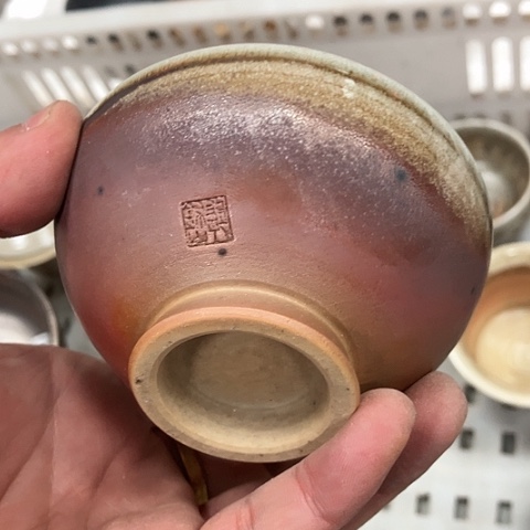 在家了一天没睡觉的人和我一样