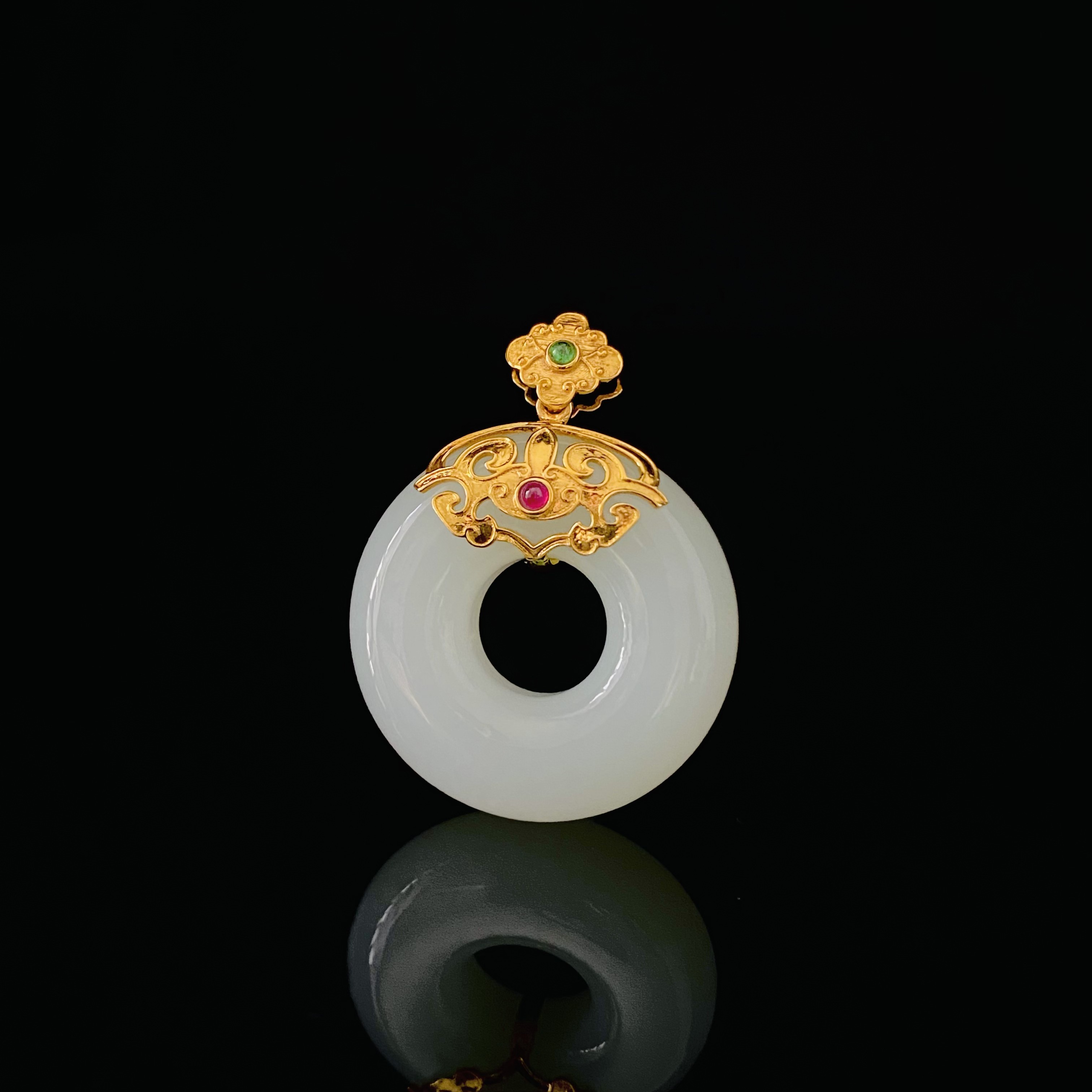 【颜选珠宝】设计款和田玉18K金甜甜圈吊坠气质国风 裸石28.7＊10mm