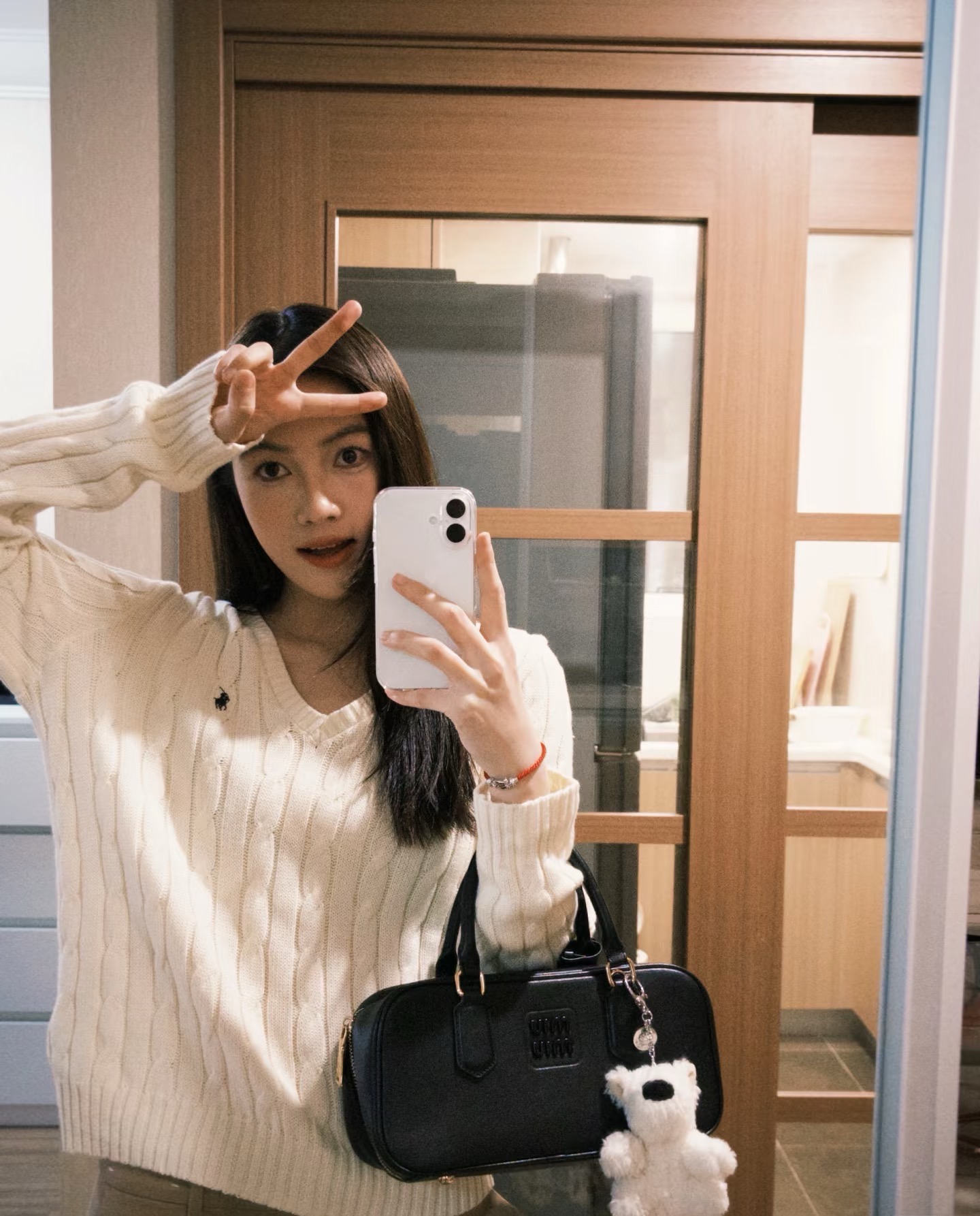 露思同款V领  小马针织毛衣