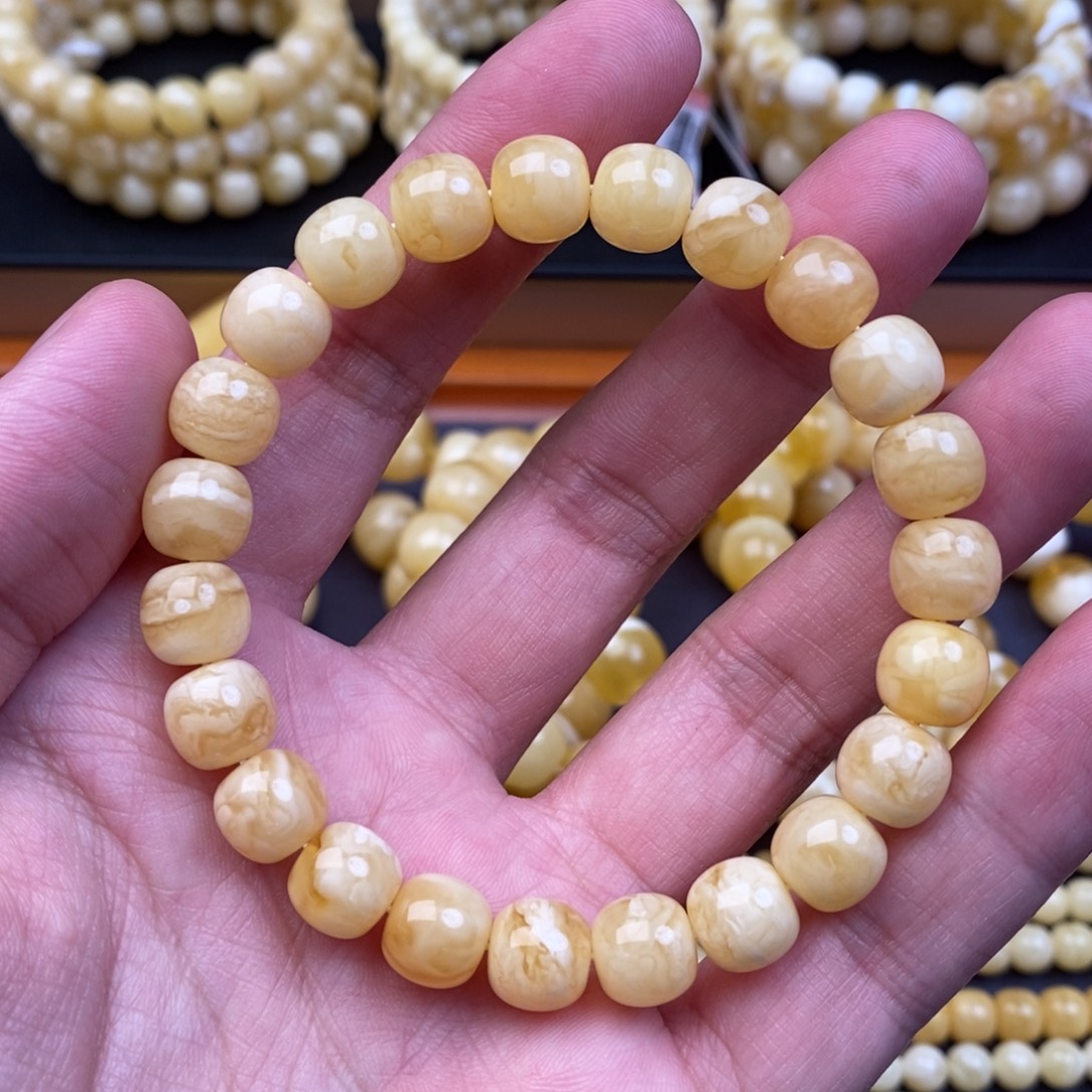 琥珀未镶嵌珠宝奇石9.8m