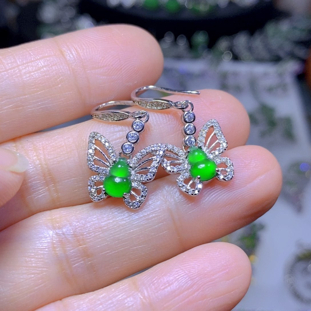 翡翠颈饰银S925镶嵌天然翡翠