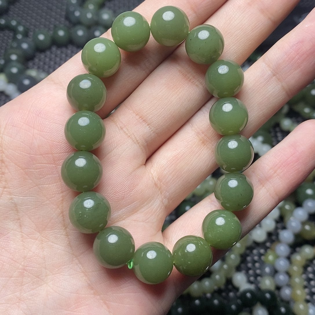 和田玉未镶嵌手串7