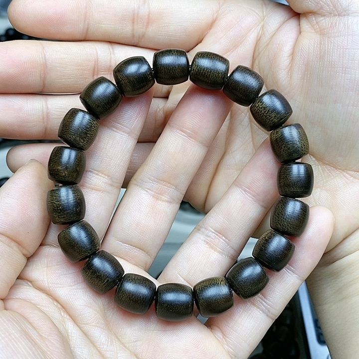 沉香手串啊*越南芽庄白棋楠