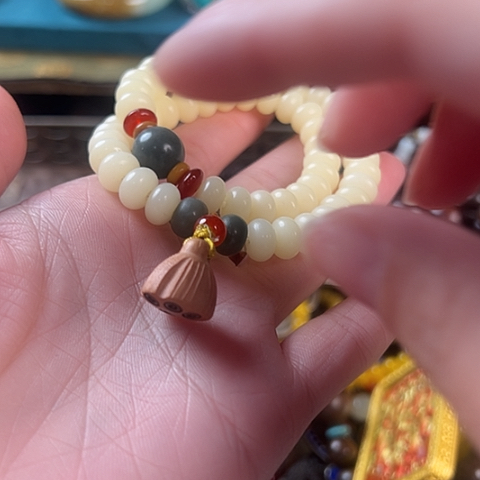 滴血莲花菩提吊坠