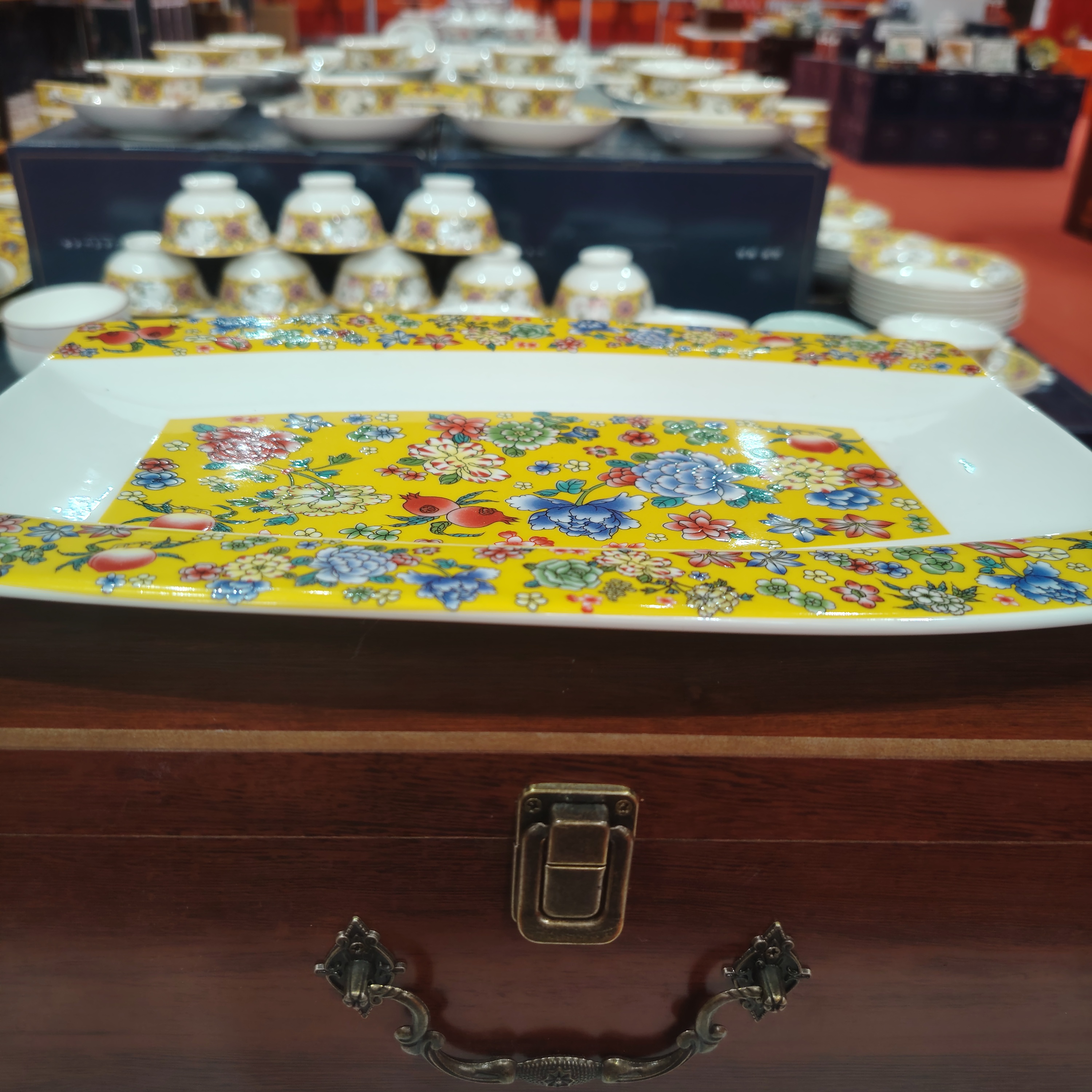 珐琅彩12英寸方盘