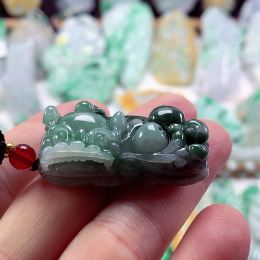 【闪购商品】翡翠吊坠(不含链)未镶嵌