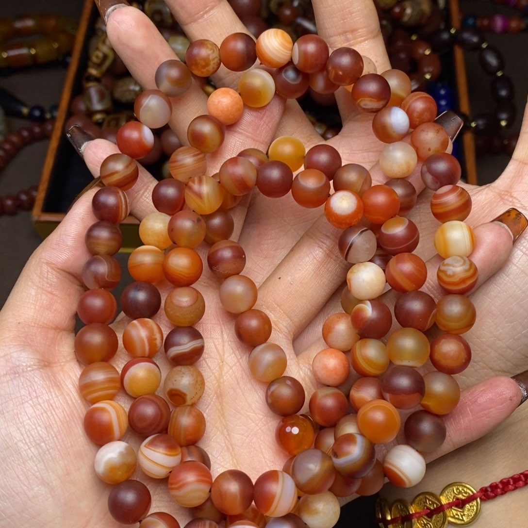 玛瑙/玉髓颈饰未镶嵌