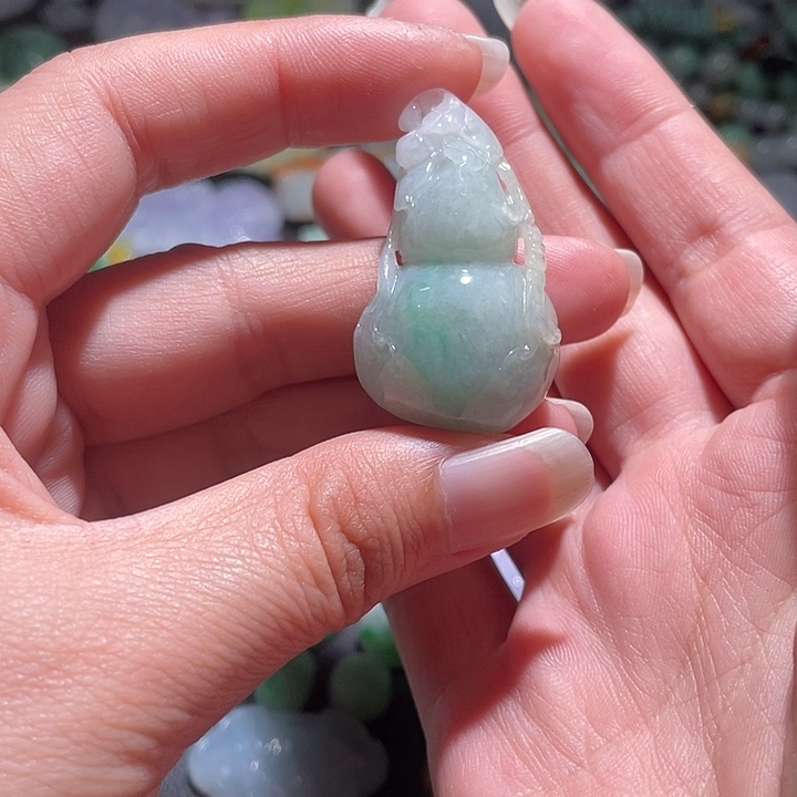 颈饰未镶嵌翡翠天
