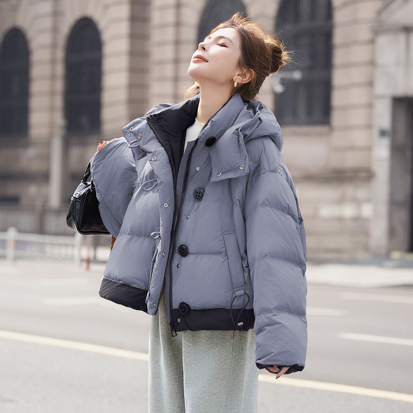 莉莉子2025冬季新款棉衣女短款时尚百搭棉袄韩版连帽撞色棉服