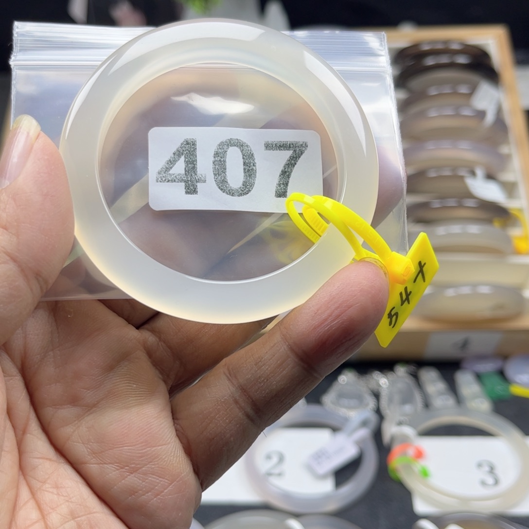 玛瑙/玉髓手镯未镶嵌￴***ɞ