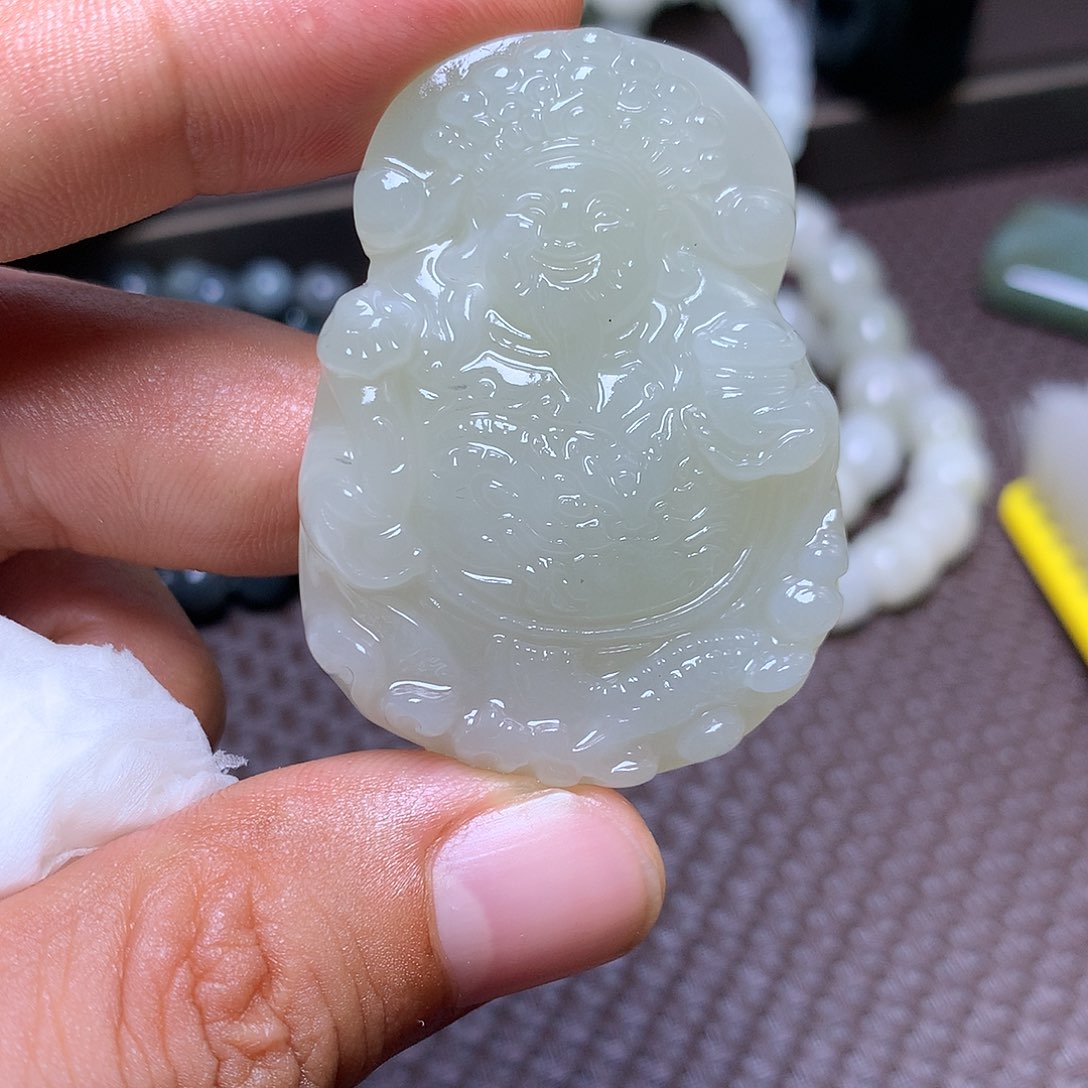 【闪购商品】和田玉未镶嵌颈饰
