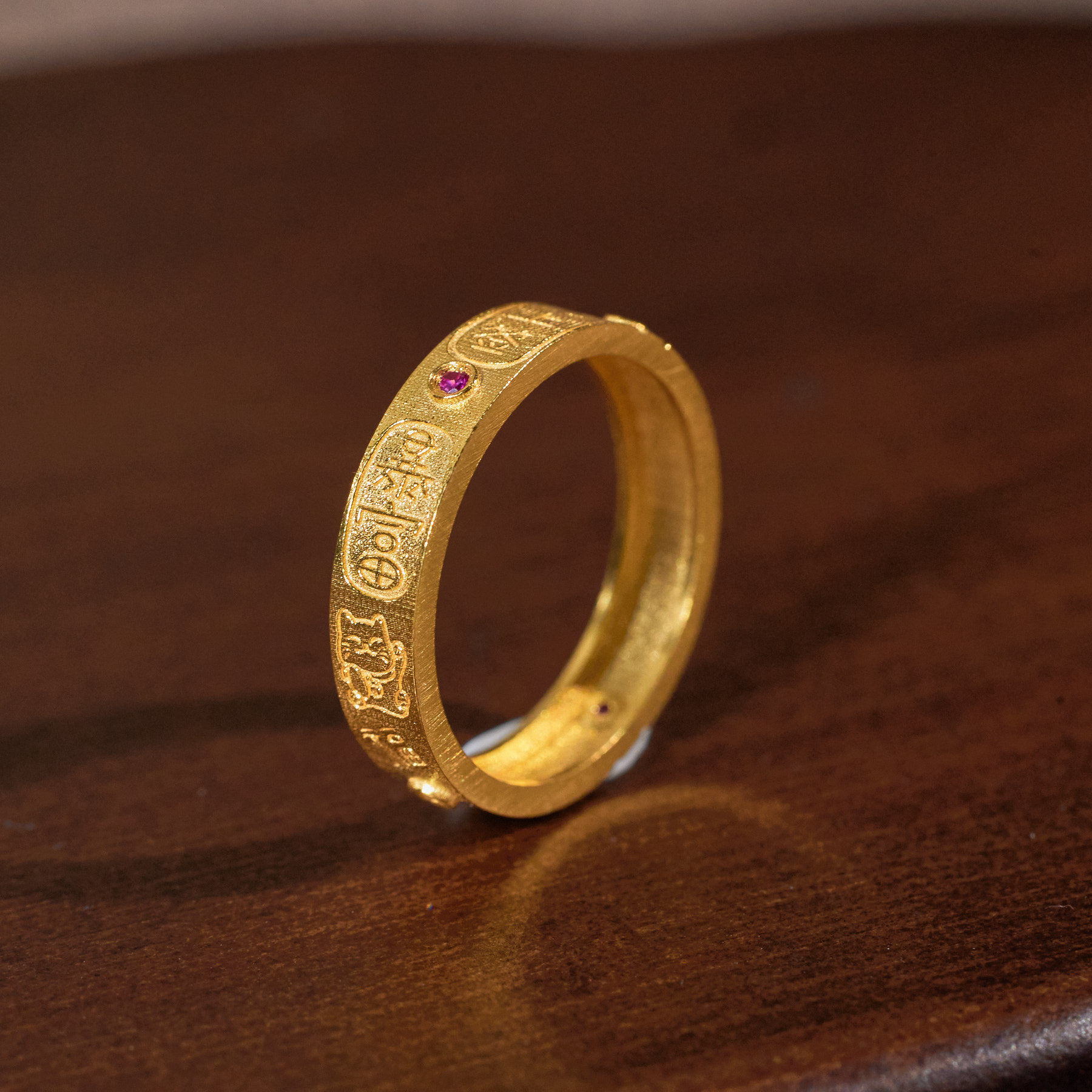 【歪歪】（大周全）（素金）戒指*18K金镶嵌（加加）S0051