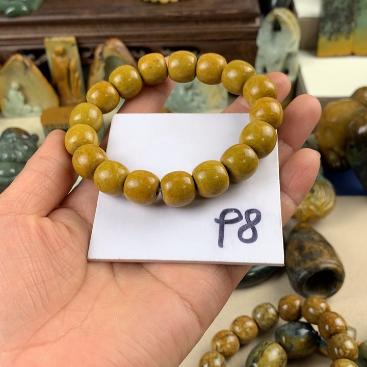 岫岩河磨玉（透闪石质玉）手串未镶嵌国*