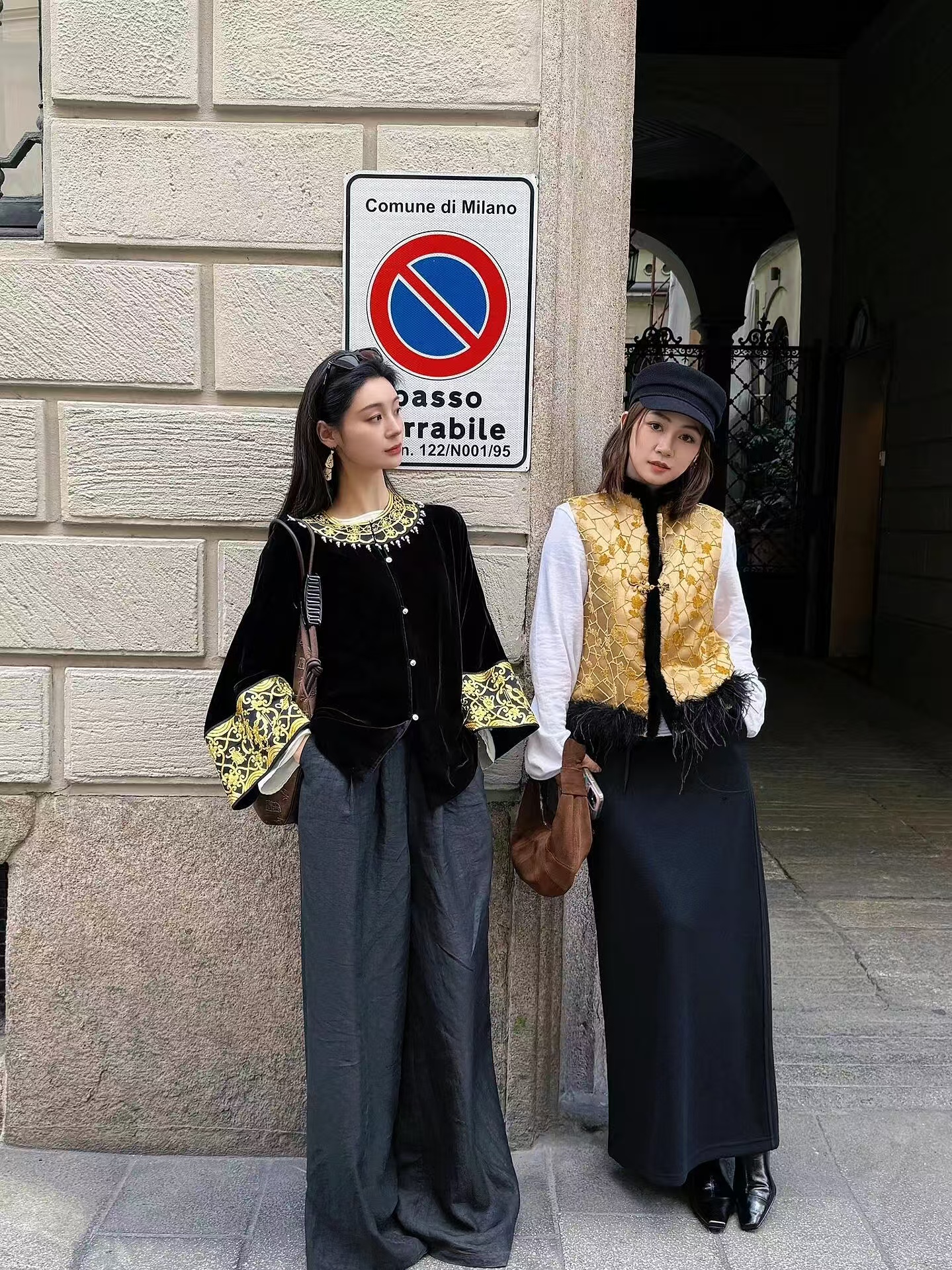 宽松中长款长袖新中式大袖短外套拼接黑色复古外套