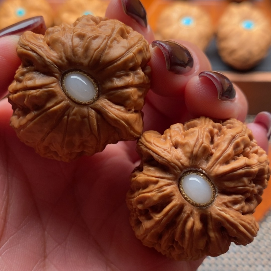 文玩核桃把件39尺寸全品平谷元宝