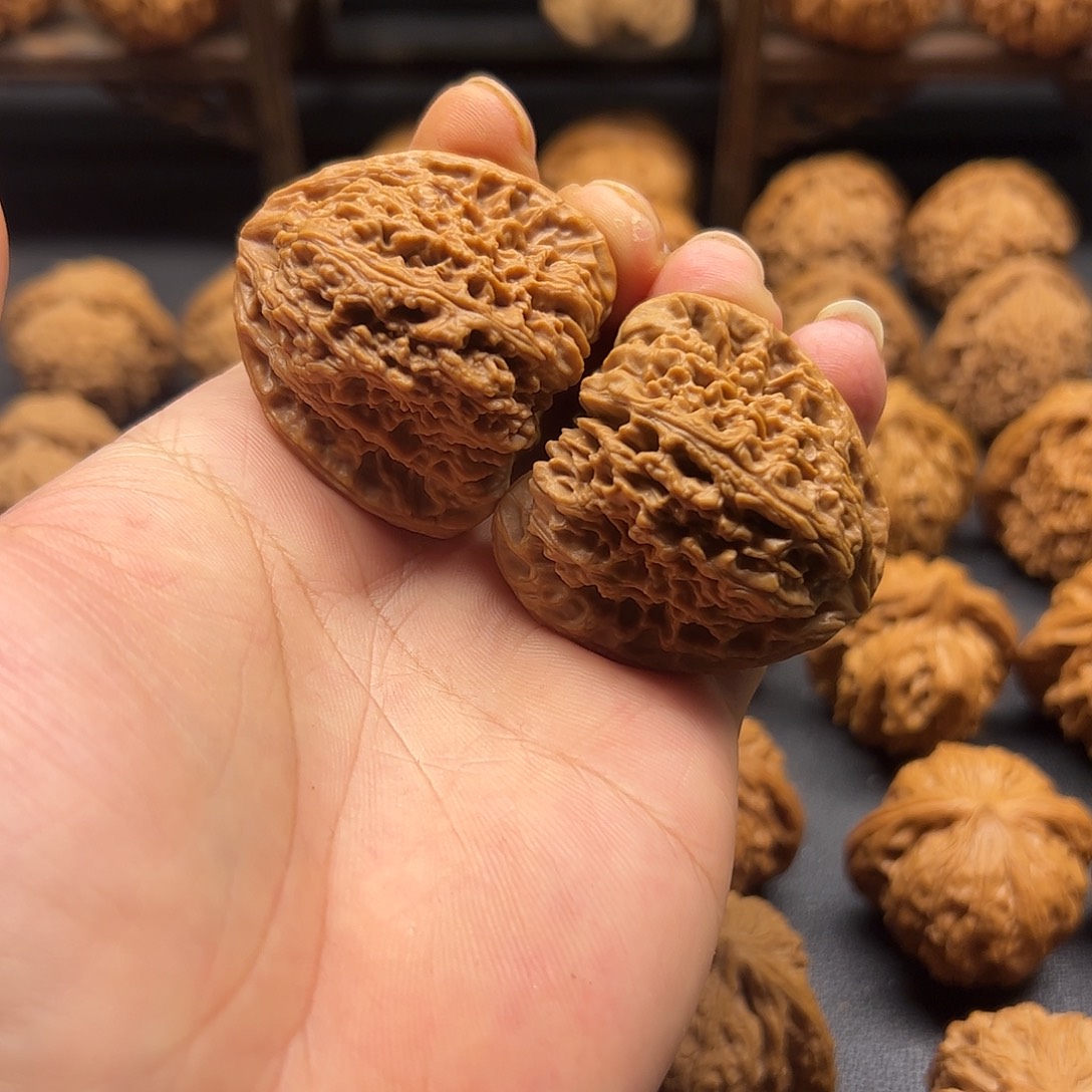 桃核吊坠文玩核桃