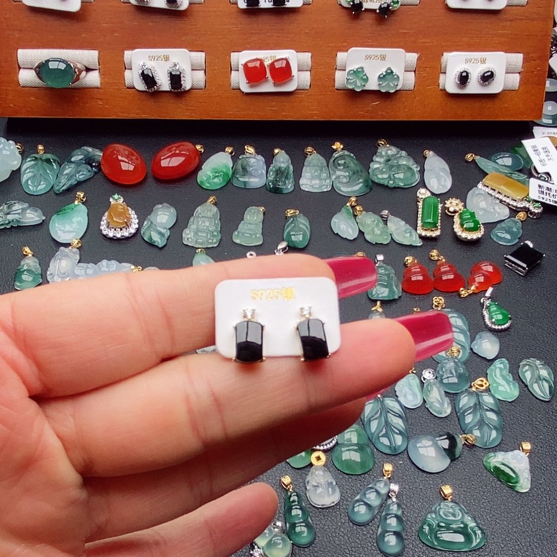 翡翠耳饰银S925镶嵌€****?耳钉