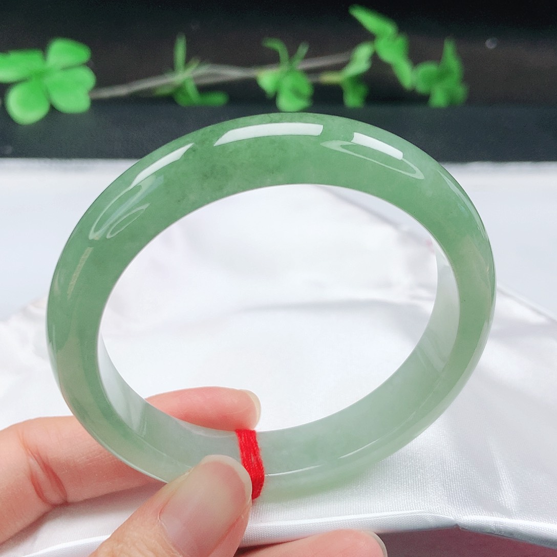 未镶嵌手镯翡翠58圈