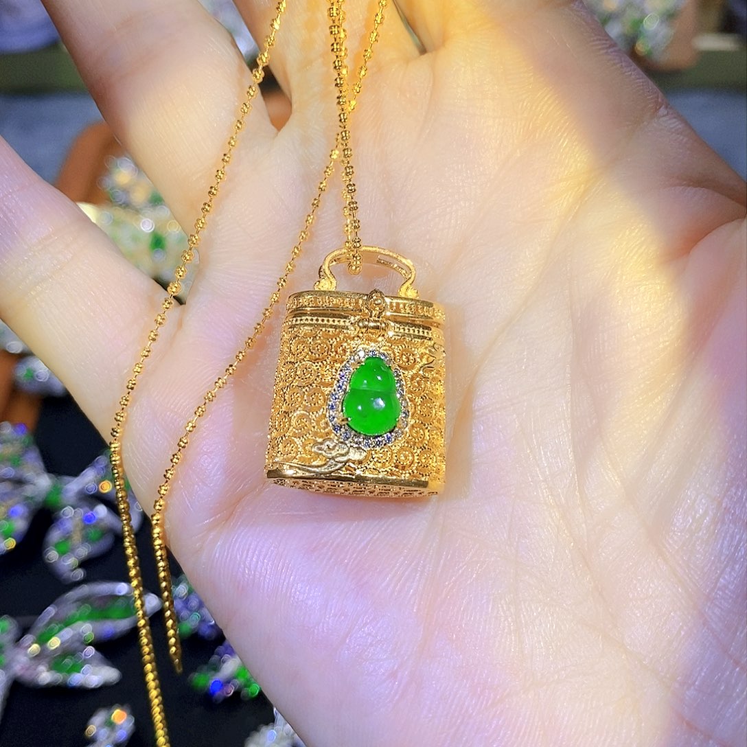 吊坠(不含链)银S925镶嵌翡翠