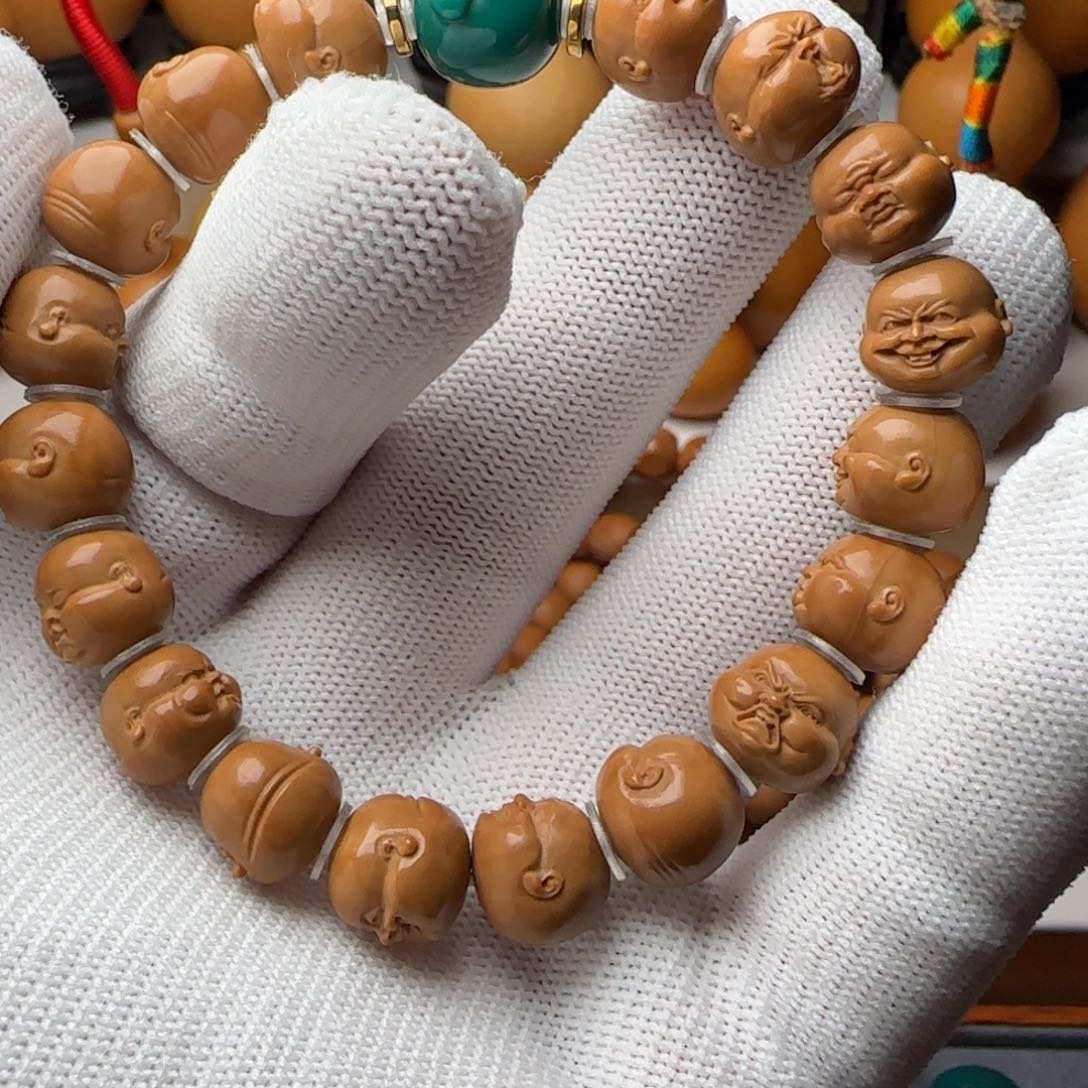 猴头核桃吊坠百态