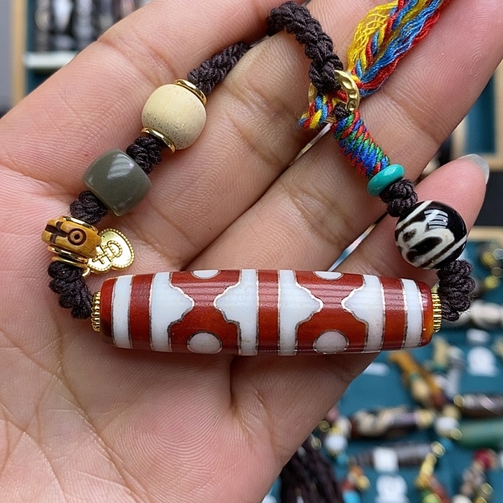 玛瑙/玉髓颈饰合金