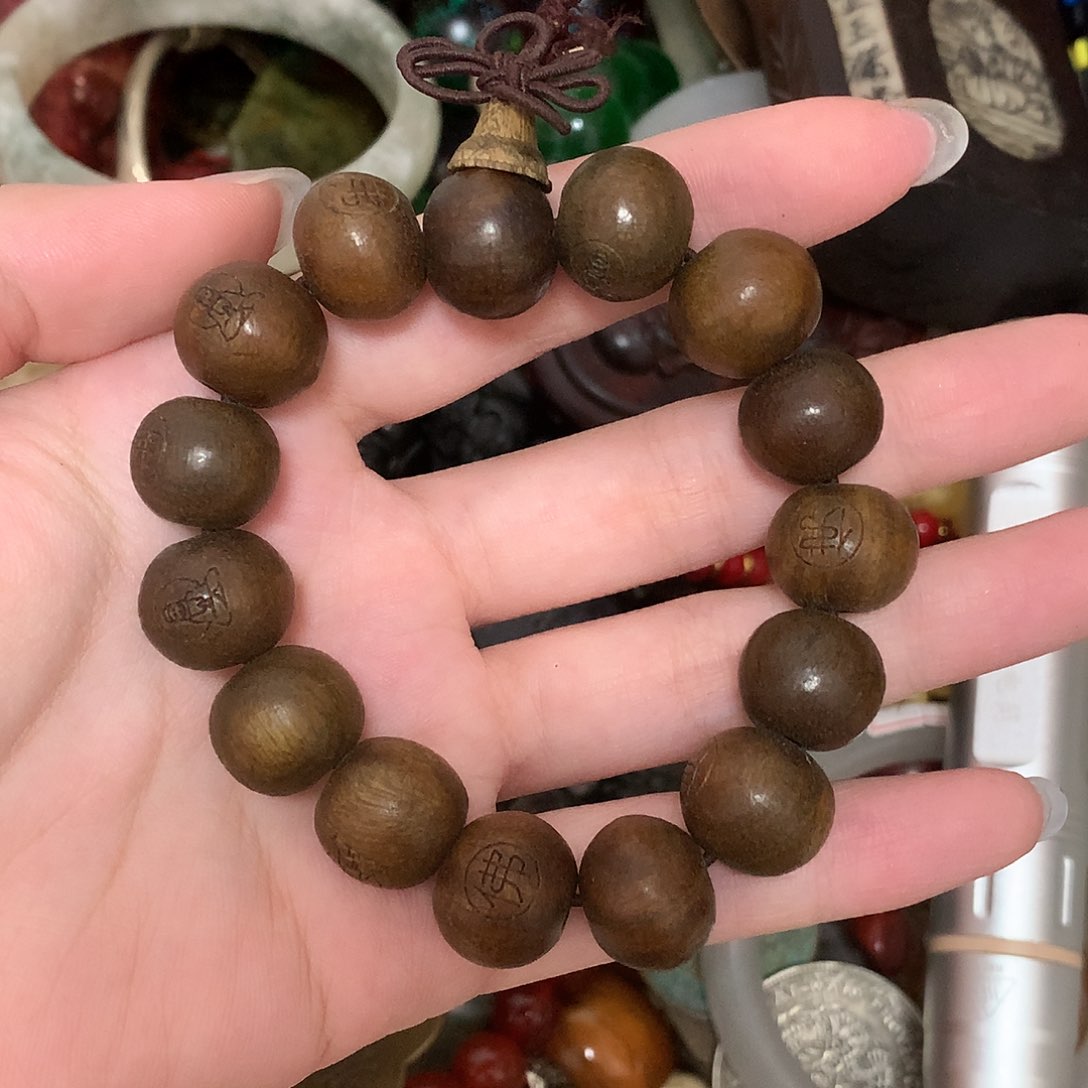 玛瑙/玉髓颈饰合金赵*国