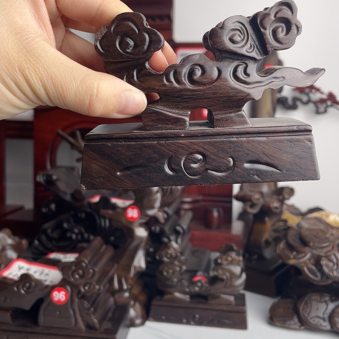 树脂制品底座设计