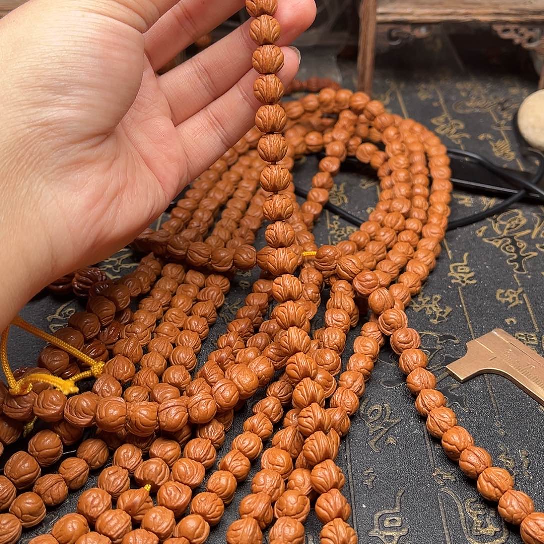 桃核吊坠玉龙薄挂