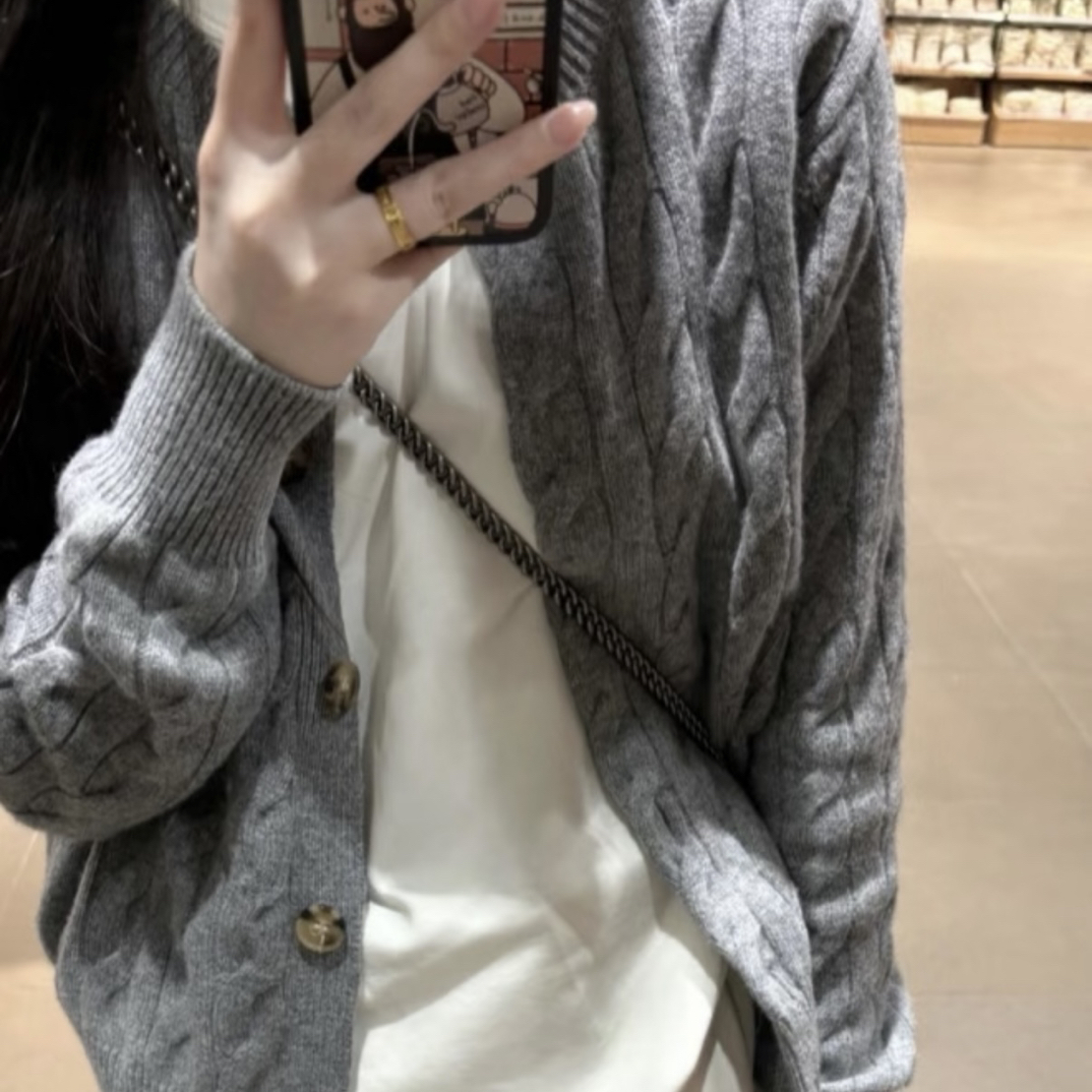 高定！小马刺绣针织麻花开衫外套