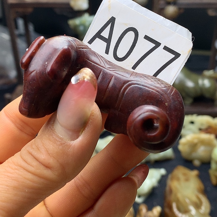 和田玉未镶嵌车挂