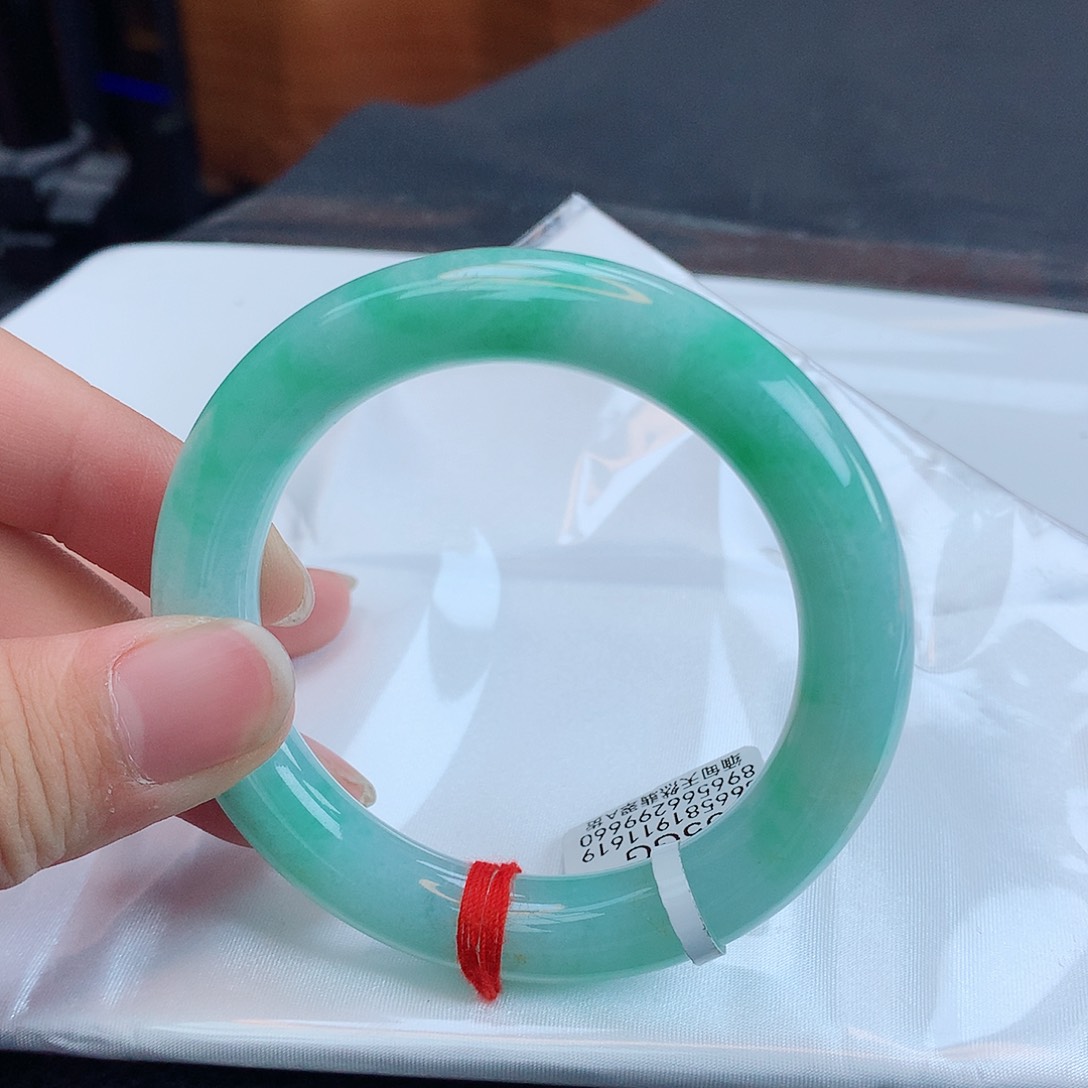 翡翠手镯未镶嵌天然缅甸翡翠A货手镯