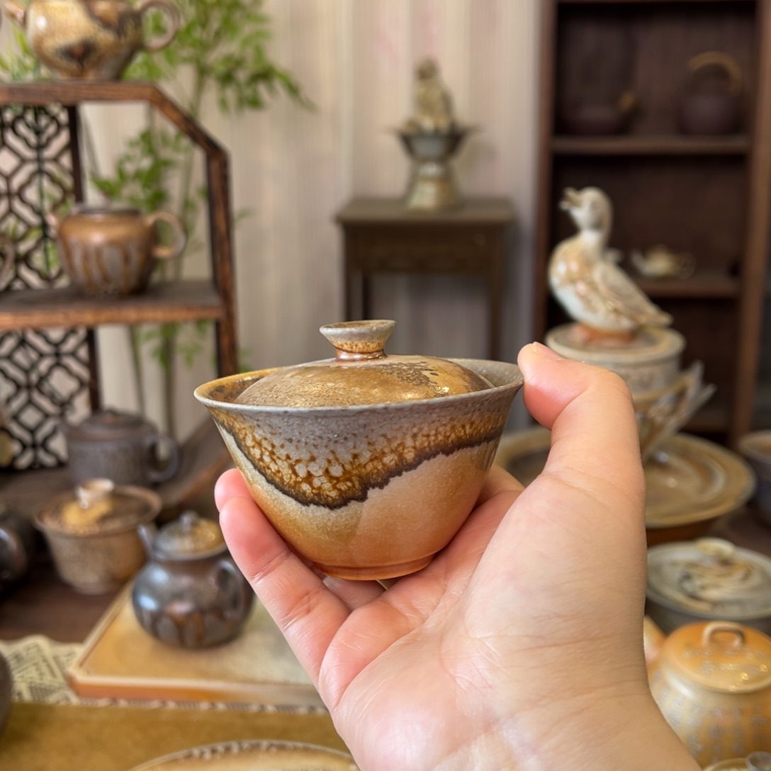 03开播福利中白盖碗