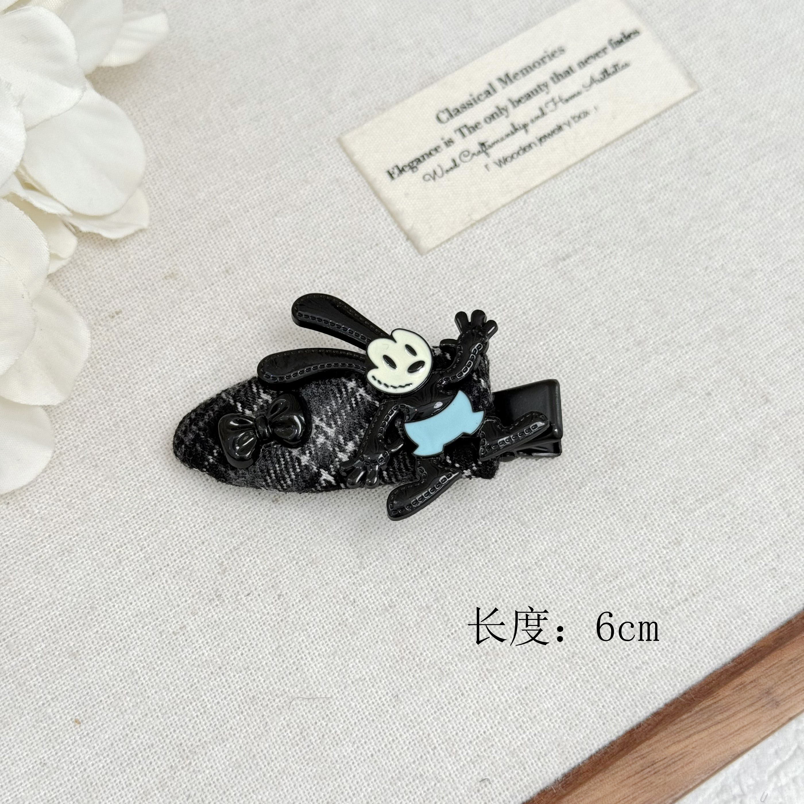 BAOSHATI/宝莎缇F-205格纹米奇百搭简约鸭嘴夹