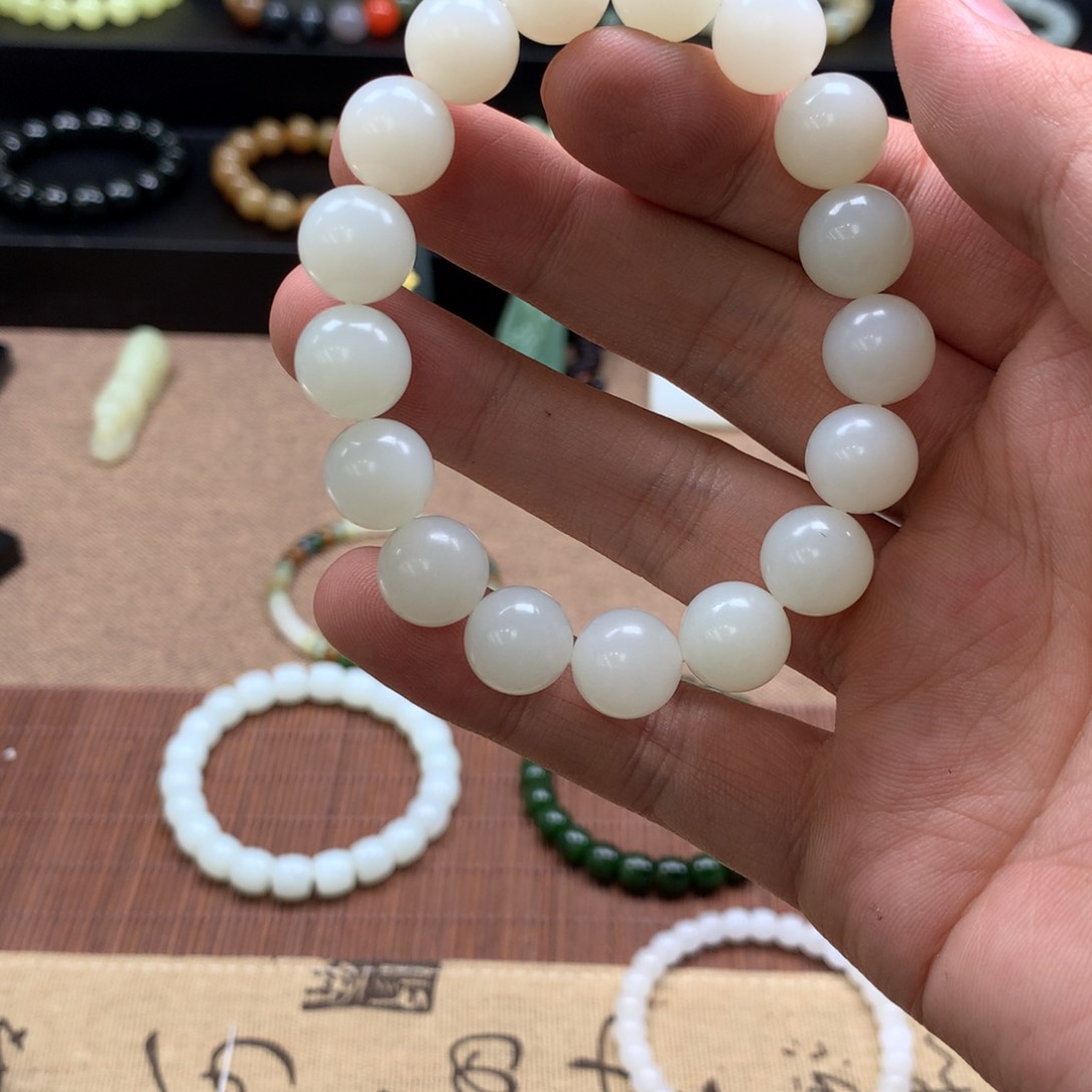 和田玉手链未镶嵌**生