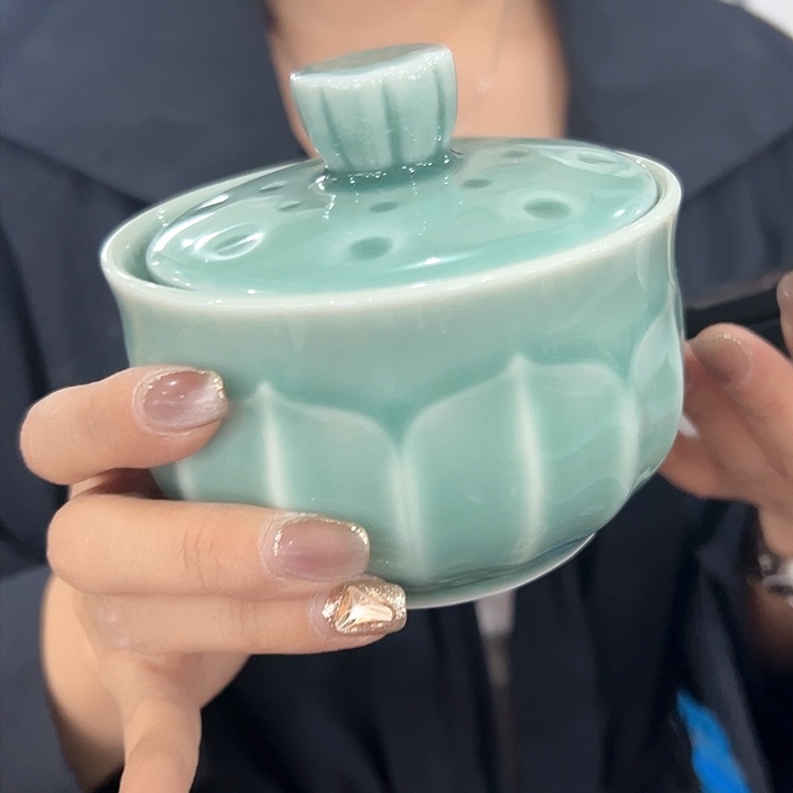 青瓷小米茶器龙泉青瓷
