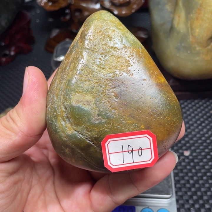 颈饰未镶嵌和田玉190