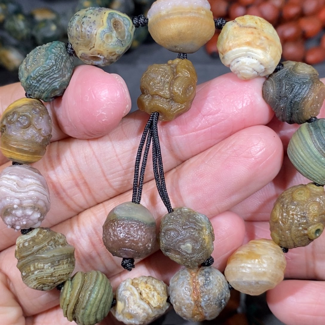 未镶嵌玛瑙/玉髓珠宝奇石