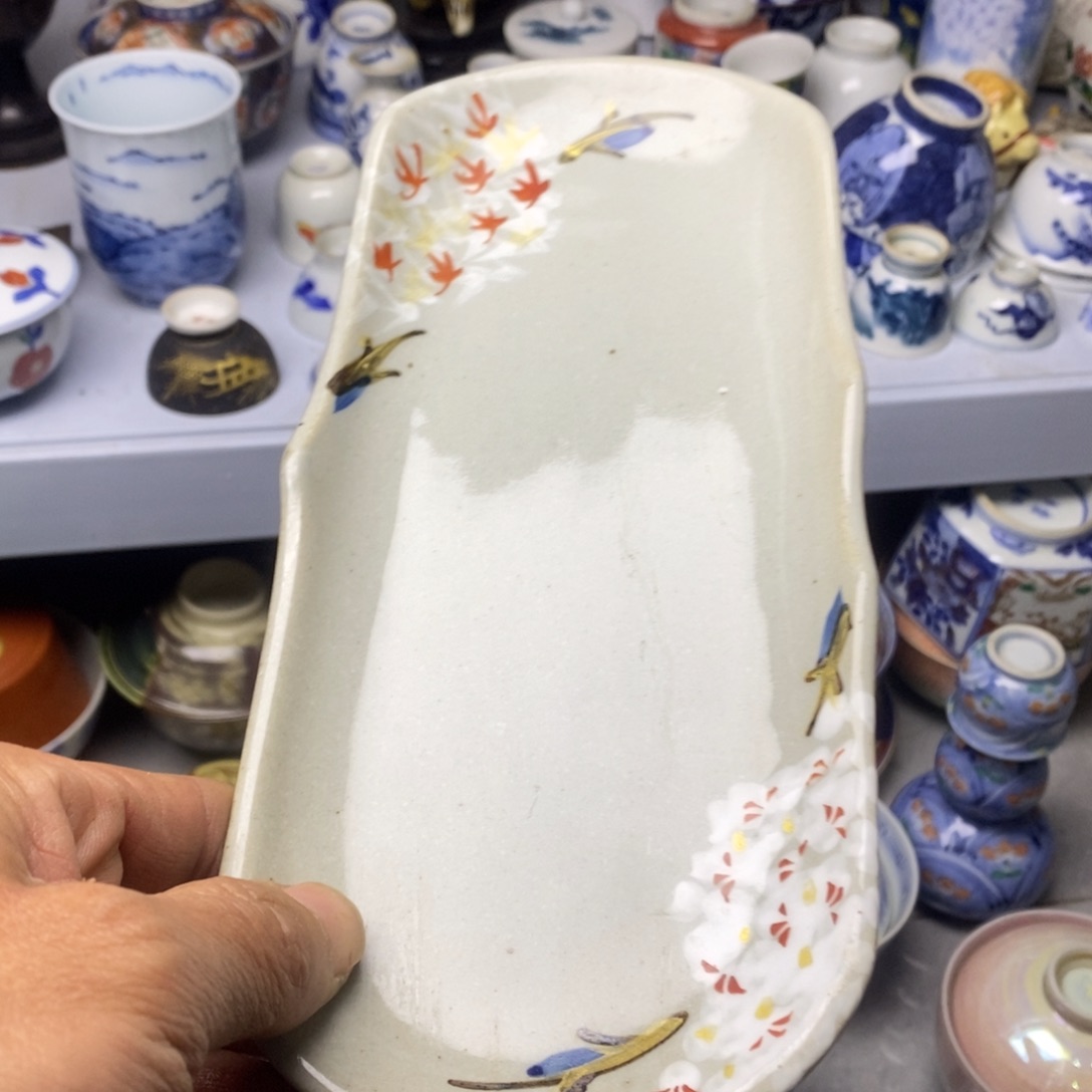 瓷片一天只喝一点的牛奶还喝