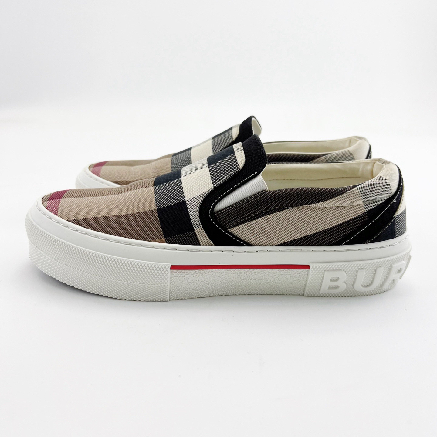 95新 BURBERRY/博柏利 39码/拼色格纹套脚一脚蹬圆头鞋/15670067