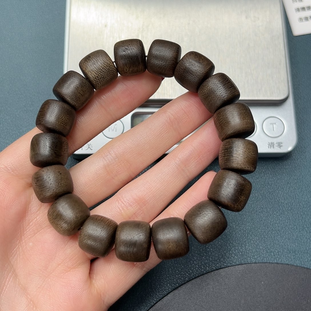 沉香手串文莱高油脂九分沉12mm桶珠