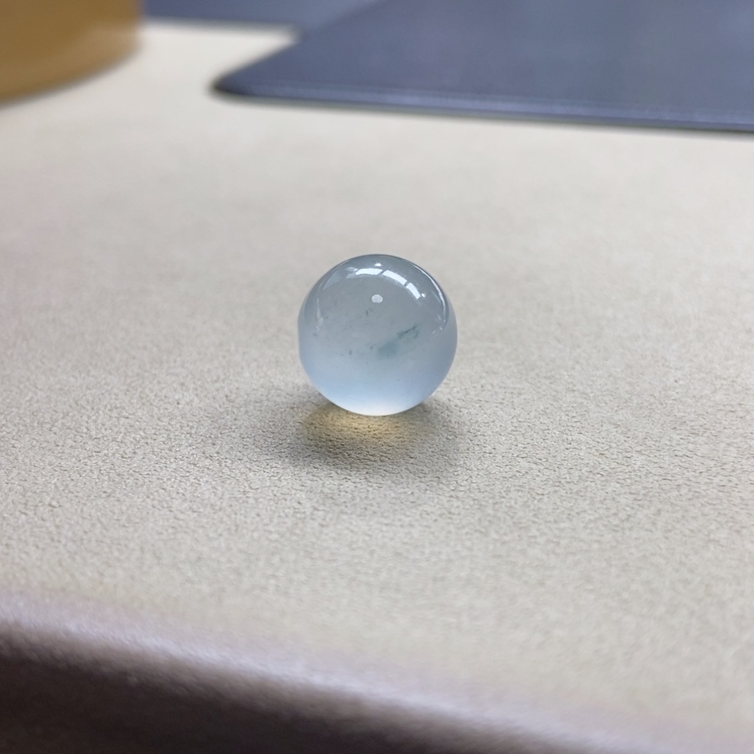 翡翠颈饰未镶嵌冰蓝飘花珠12.8*12.5mm