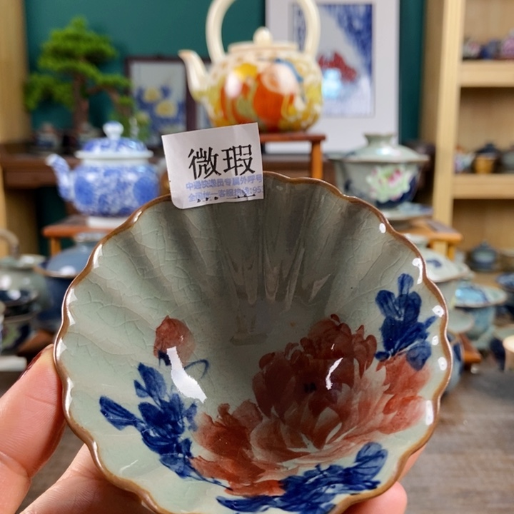 瓷片手工制作工艺精湛等特点为