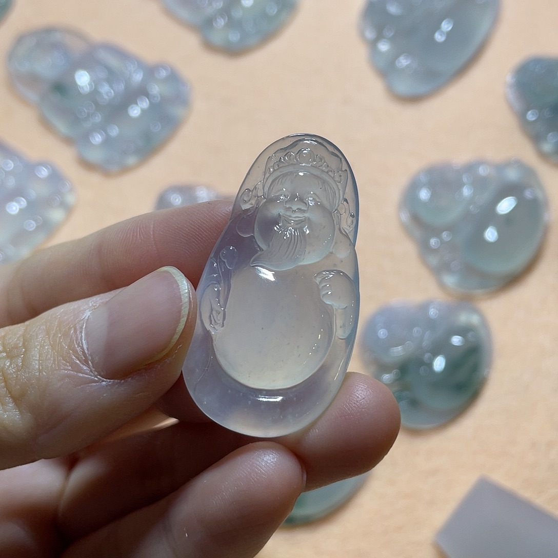 翡翠未镶嵌颈饰天然翡翠财神爷吊坠