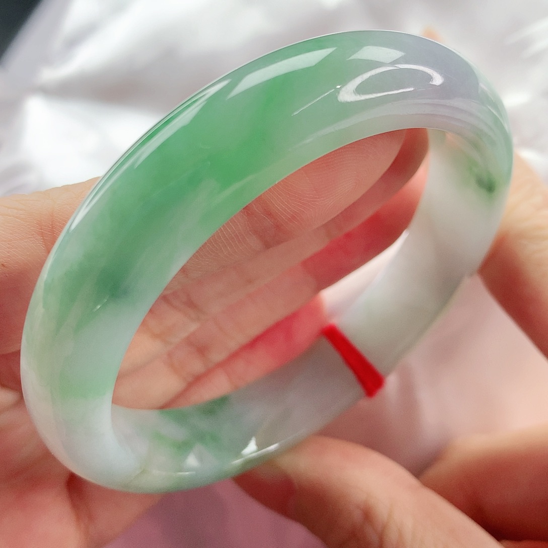 翡翠手镯未镶嵌，023