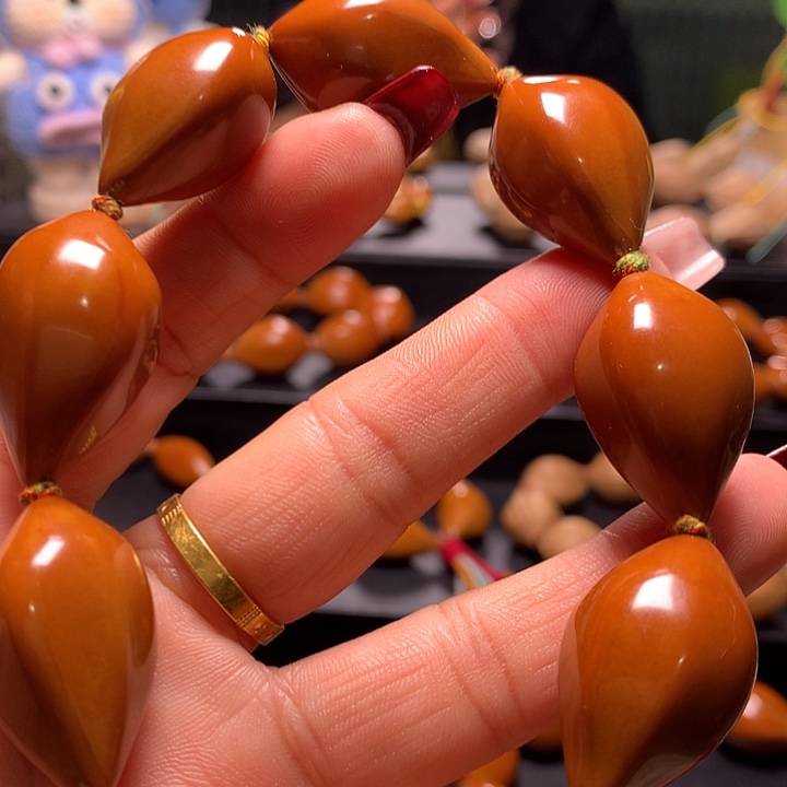 手串/手链橄榄核三花手串