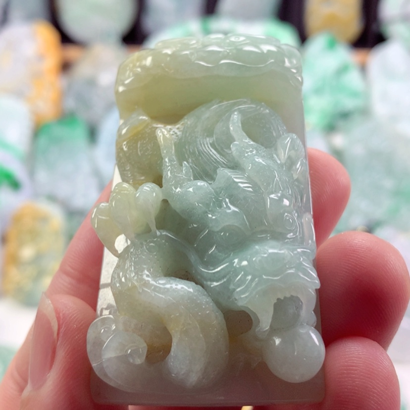 【闪购商品】翡翠吊坠(不含链)未镶嵌