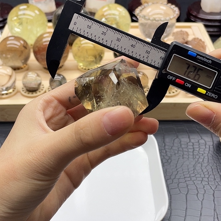 珠宝半成品紫晶未镶嵌142水晶石